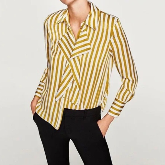 Zara stripped padded satin top - Picture 2 of 5